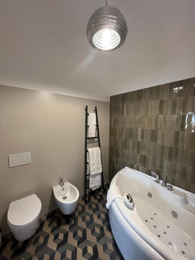 Palazzo Lamantea Boutique Rooms Bisceglie Luaran gambar